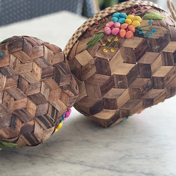 Vintage Nesting Baskets - Set of 3 - Picture 4 of 5